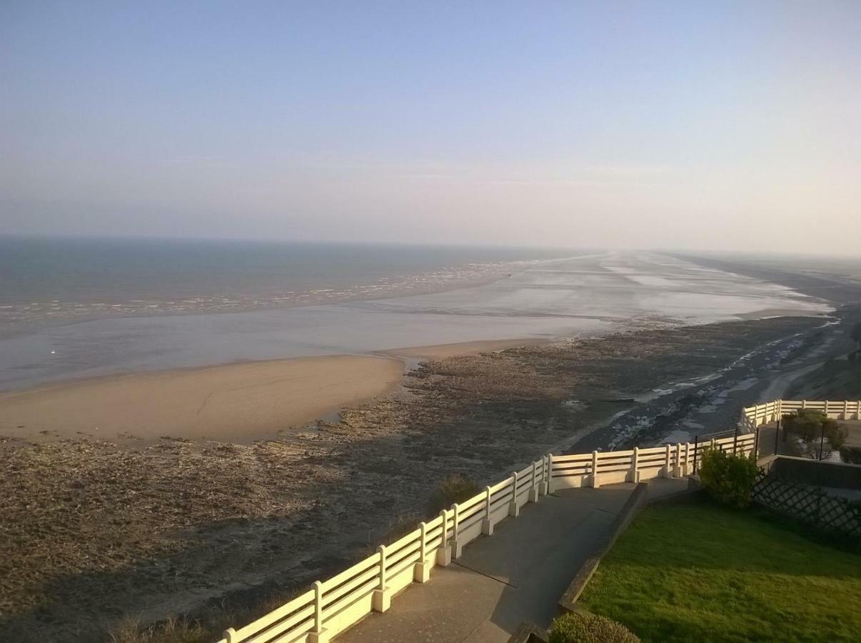 Gite A La Ferme - Baie De Somme Saint-Quentin-Lamotte-Croix-au-Bailly Bagian luar foto